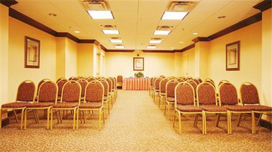 Holiday Inn Express ווטרבורי מתקנים תמונה